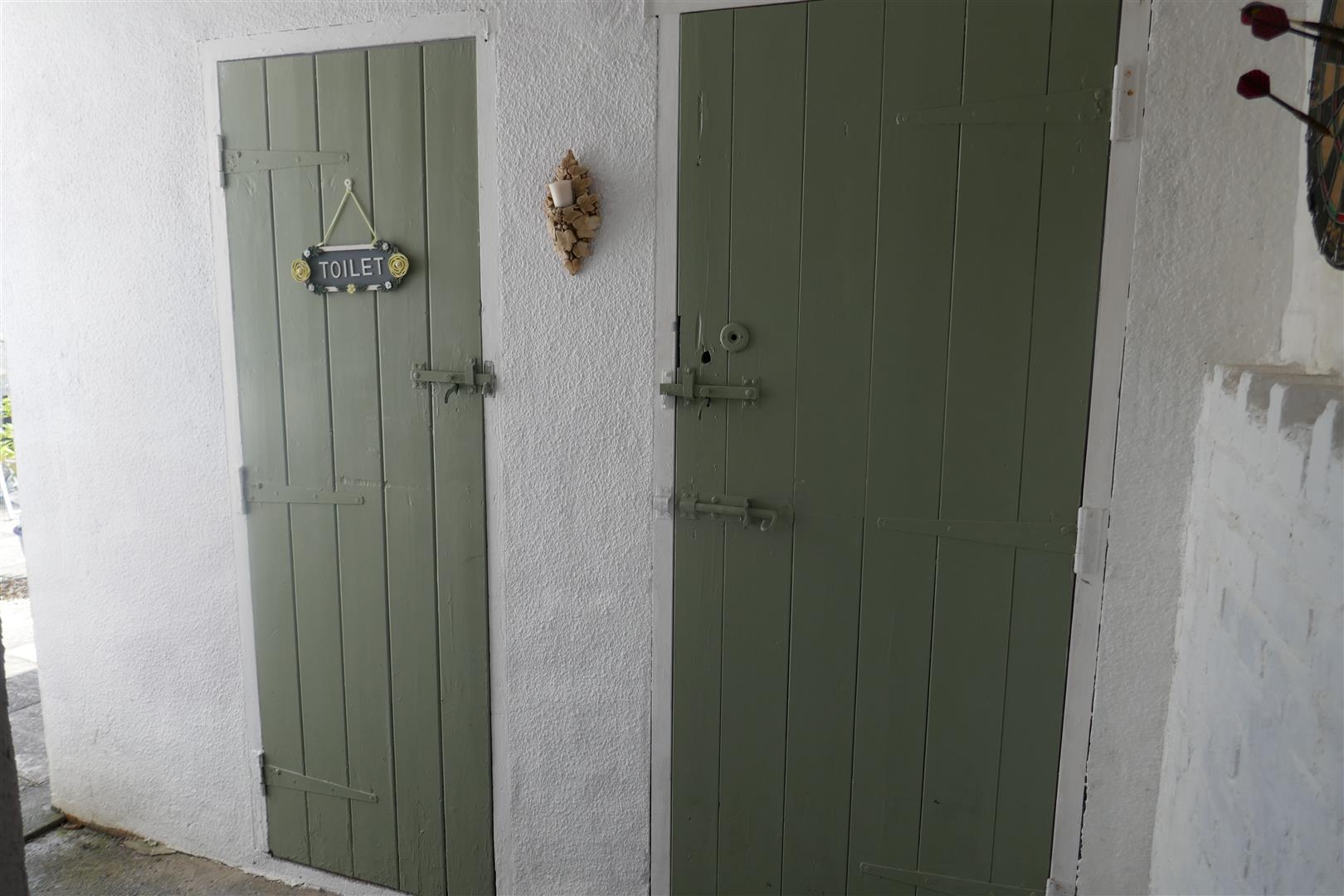 STORE SHED